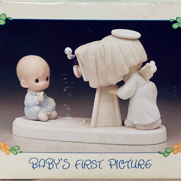 Precious Moments Baby’s 1st Word, 1st Picture, 1st Pet, 1st Haircut, & 1st Trip - Picture 4 of 12